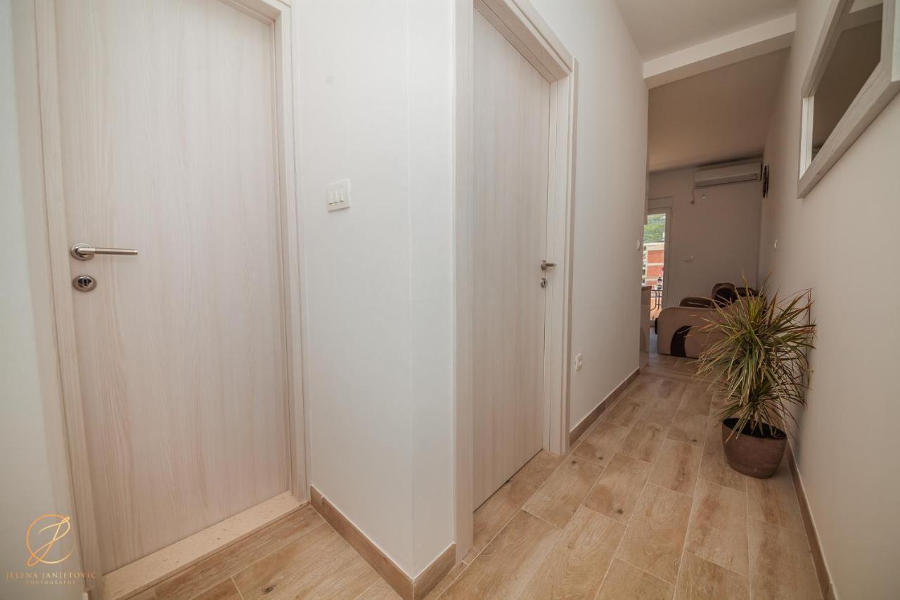 Apartments Ruzmarin 赫尔采格诺维 外观 照片